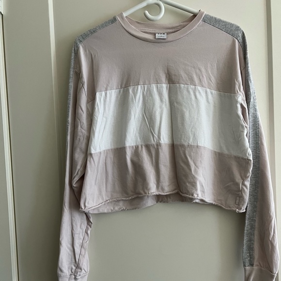 TNA long sleeve - Picture 1 of 3